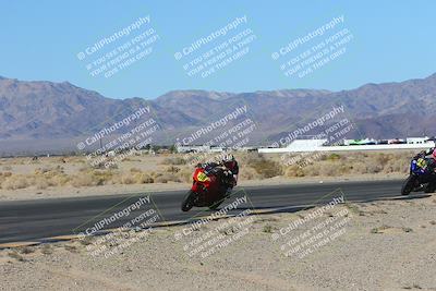 media/Jan-10-2025-CVMA Friday Practice (Fri) [[489e0da257]]/Group 4 and Trackday/Session 2 (Turn 4 Inside)/